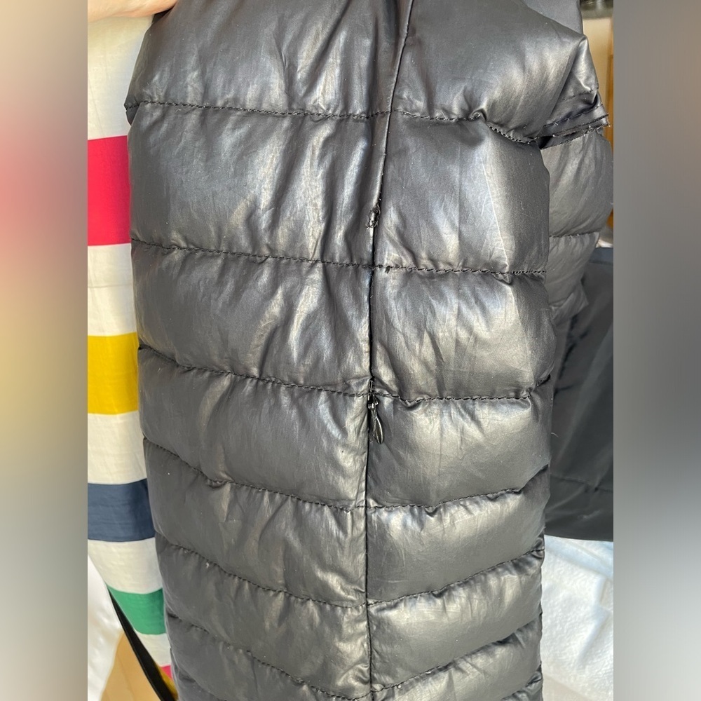 Hudson’s Bay Black long Puffer Coat SIZE M - Picture 7 of 9